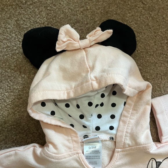 Minnie Mouse Clothing Bundle - Picture 5 of 7